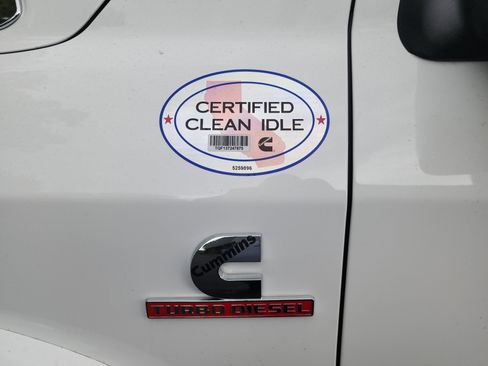 New 2026 RAM 5500 4x4 Crew Cab image 36