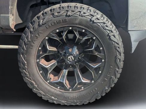 Used 2015 Chevrolet Silverado 2500 LTZ w/ LTZ Plus Package AWD/4WD image 11