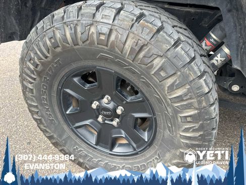 Used 2022 Jeep Gladiator Mojave w/ LED Lighting Group image 11