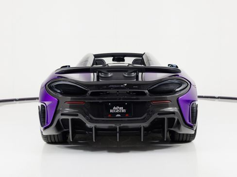 Used 2020 McLaren 600LT Spider RWD image 5
