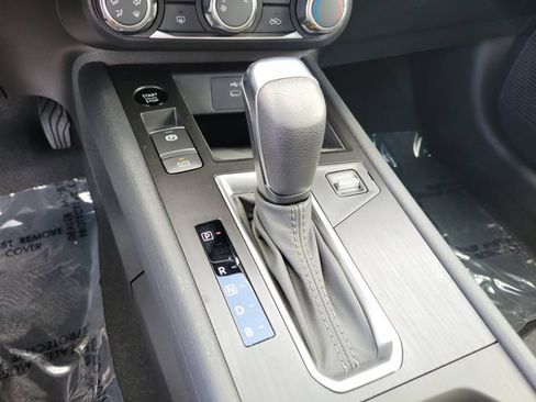 New 2026 Nissan Kicks S FWD image 19