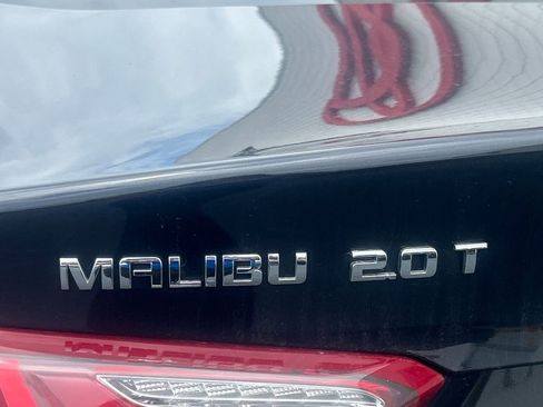 Used 2022 Chevrolet Malibu Premier FWD image 32