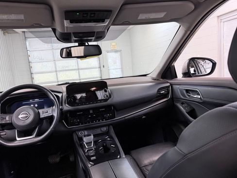 Used 2023 Nissan Rogue Platinum w/ Platinum Premium Package FWD image 29