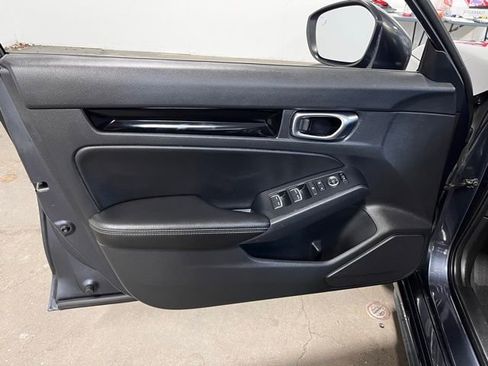 Used 2022 Honda Civic EX-L image 24