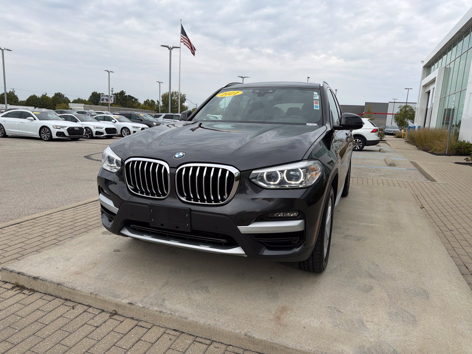 Used 2021 BMW X3 xDrive30i AWD/4WD image 5