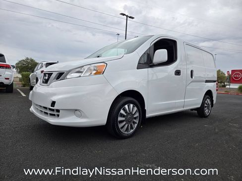 Used 2021 Nissan NV200 SV FWD image 2