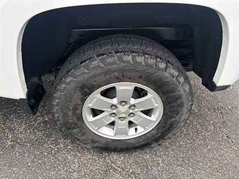 Used 2020 Chevrolet Colorado W/T w/ WT Convenience Package image 7