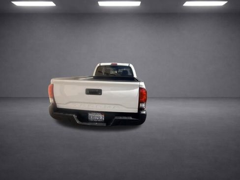 Used 2020 Toyota Tacoma SR RWD image 17