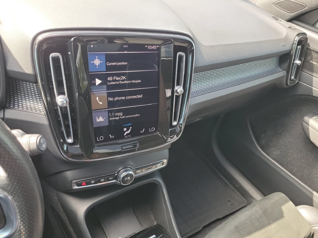 Used 2019 Volvo XC40 T5 R-Design AWD/4WD image 14