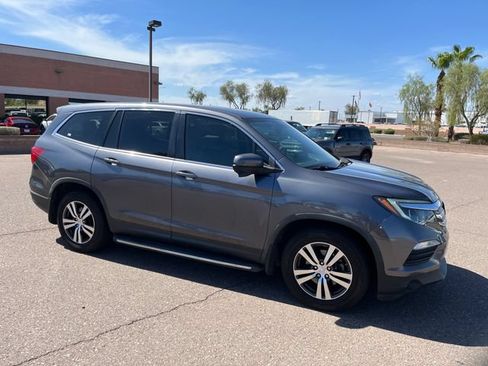 Used 2017 Honda Pilot EX-L image 6