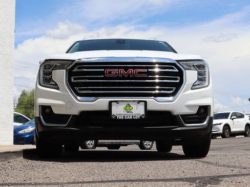 Used 2022 GMC Terrain SLT AWD/4WD image 17