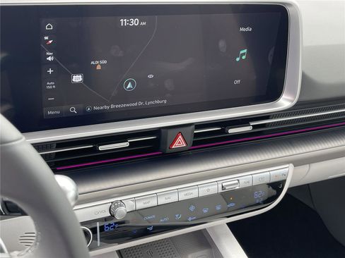 New 2025 Hyundai Ioniq 6 SEL image 12