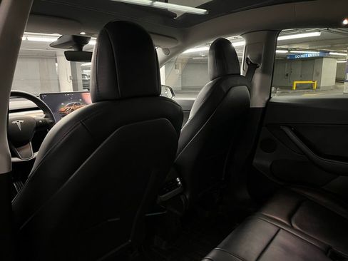 Used 2022 Tesla Model Y Performance image 20