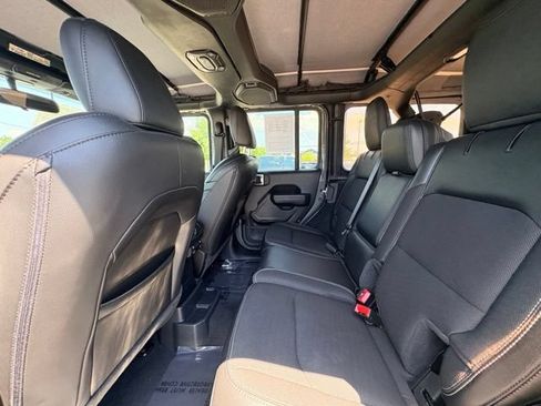 Used 2023 Jeep Wrangler Unlimited Sport AWD/4WD image 24
