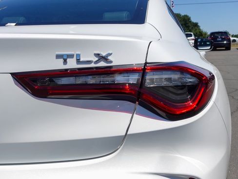 Used 2023 Acura TLX w/ Technology Package FWD image 7