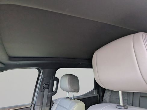 Used 2025 Toyota Tundra Limited w/ Power Package RWD image 21