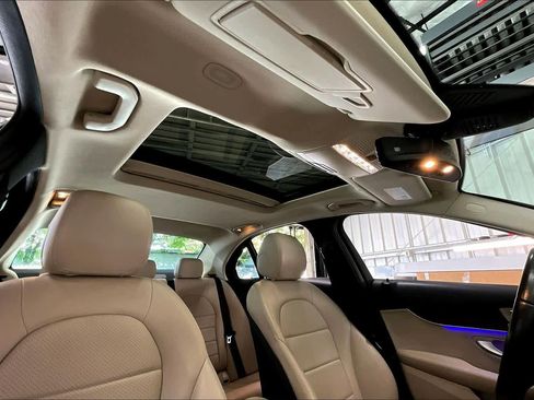 Used 2021 Mercedes-Benz C 300 Sedan image 25