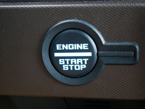 Used 2022 Ford Bronco Outer Banks image 28