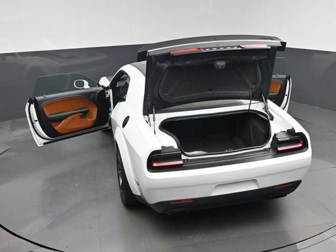 Used 2023 Dodge Challenger SRT Hellcat RWD image 30