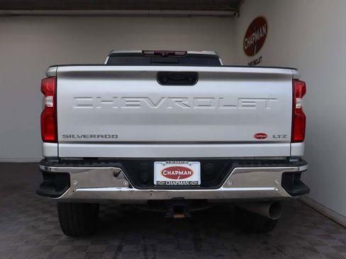 Used 2020 Chevrolet Silverado 2500 LTZ w/ LTZ Premium Package image 6