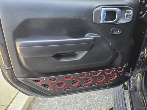 Used 2021 Jeep Gladiator Rubicon w/ LED Lighting Group image 41