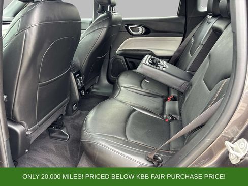 Used 2023 Jeep Compass Limited AWD/4WD image 10
