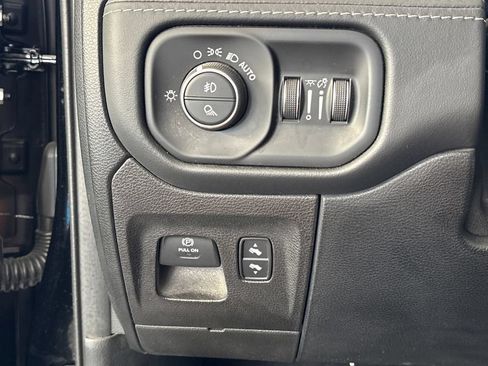Used 2021 RAM 1500 Limited AWD/4WD image 58