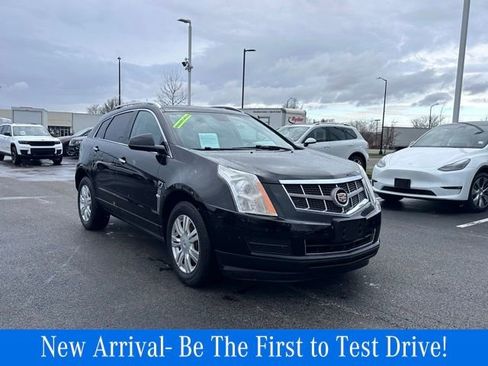 Used 2012 Cadillac SRX Luxury image 1
