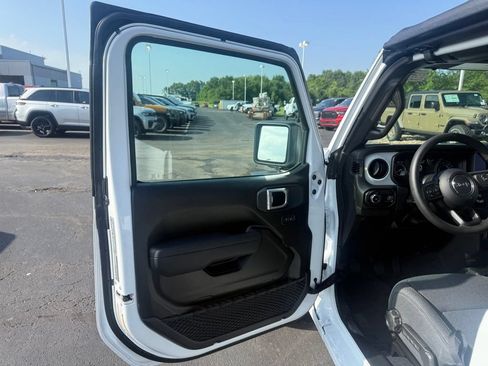 New 2026 Jeep Wrangler Sport AWD/4WD image 13