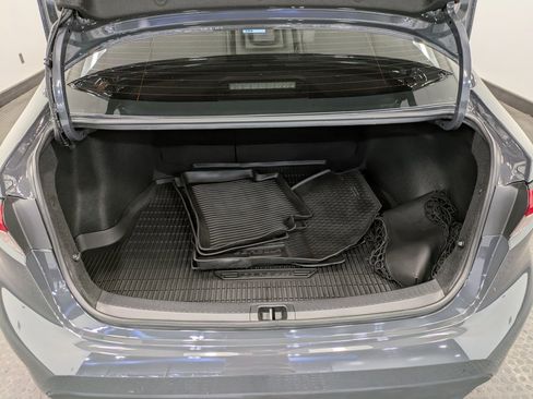 Used 2024 Toyota Corolla LE image 24