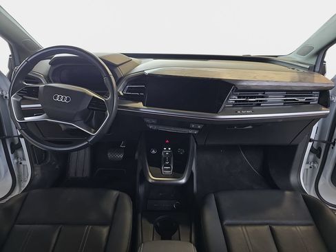 Used 2024 Audi Q4 e-tron Premium Plus w/ Premium Plus AWD/4WD image 10