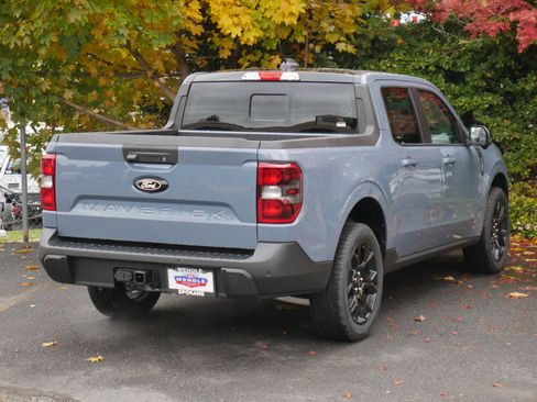 New 2025 Ford Maverick Lariat w/ Black Appearance Package image 26