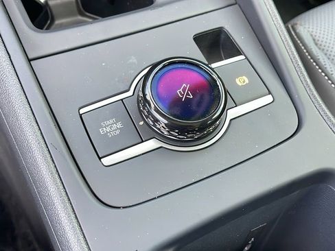 New 2026 Volkswagen Tiguan SE image 21