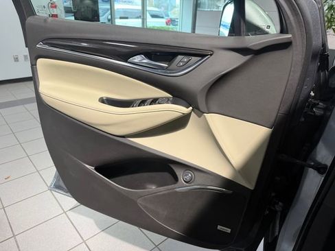 Used 2021 Buick Enclave Essence w/ Sound and Sites Package image 27