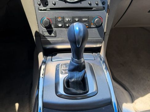 Used 2010 INFINITI G37 Journey w/ Premium Pkg RWD image 23