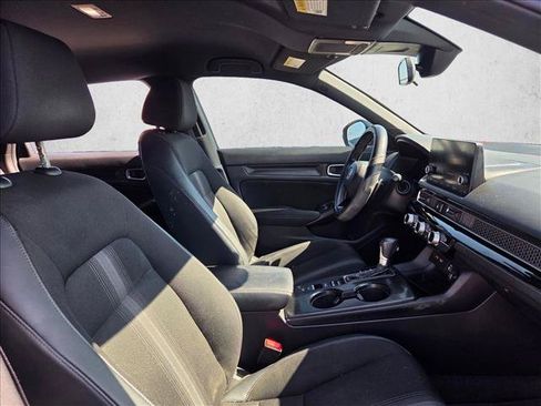 Used 2022 Honda Civic Sport image 17
