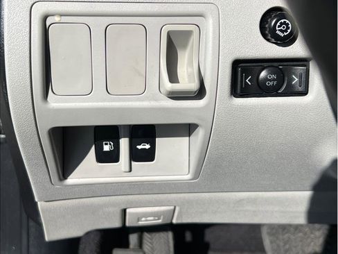 Used 2011 Lexus IS 250 image 16