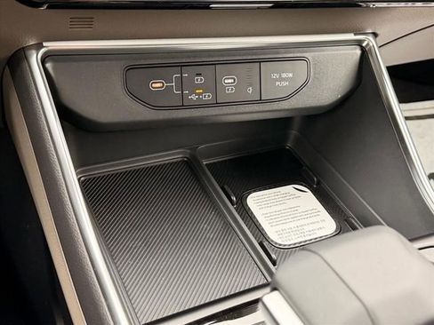 New 2026 Kia Carnival EX image 22