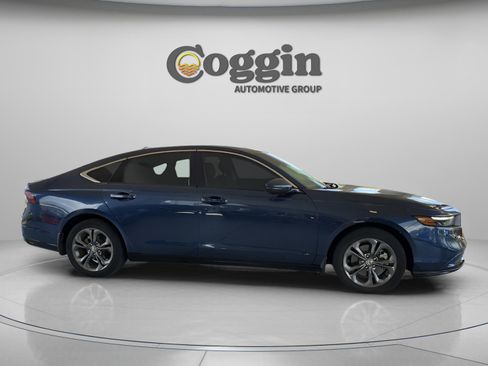 Used 2024 Honda Accord EX-L image 6