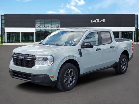 Used 2024 Ford Maverick XLT w/ XLT Luxury Package image 2