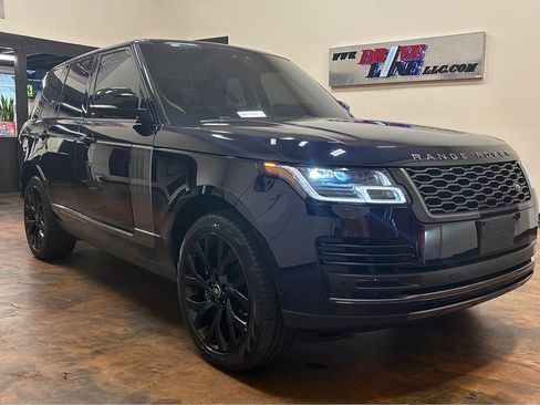 Used 2020 Land Rover Range Rover HSE AWD/4WD image 3