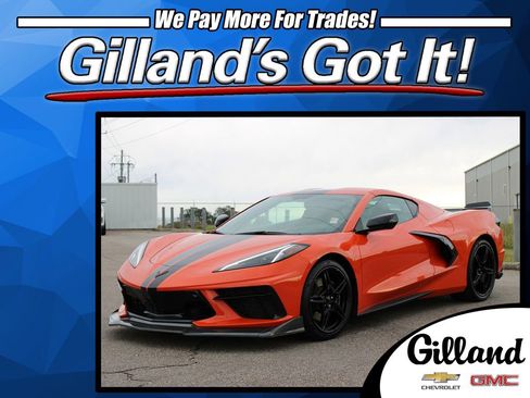 Used 2021 Chevrolet Corvette Stingray Premium Cpe w/ Z51 Performance Package RWD image 1