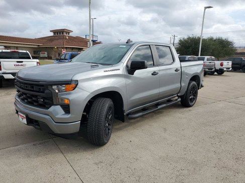 New 2026 Chevrolet Silverado 1500 Custom image 3