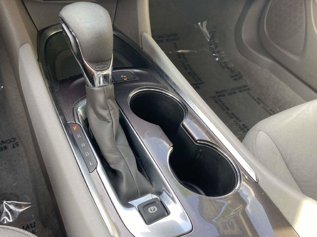 Used 2025 Chevrolet Malibu LT FWD image 29