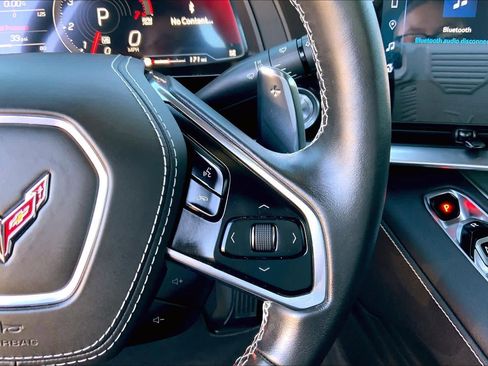 Used 2025 Chevrolet Corvette Stingray Coupe w/ 1LT image 20