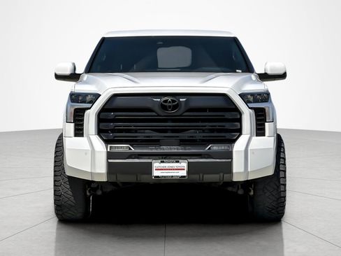 Used 2025 Toyota Tundra SR5 w/ SR5 Convenience Package AWD/4WD image 22