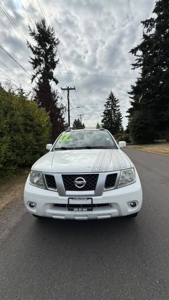 Used 2017 Nissan Frontier 4x4 Crew Cab image 14