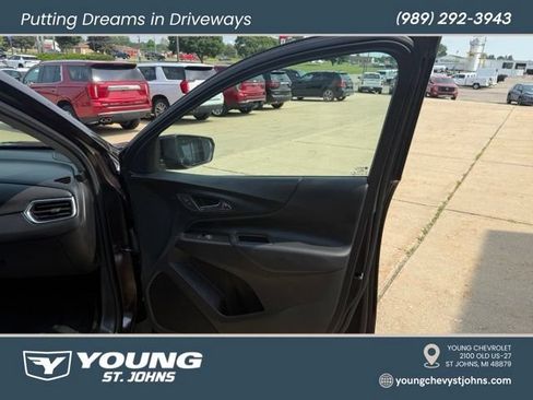 Used 2020 Chevrolet Equinox LT w/ Driver Convenience Package FWD image 16