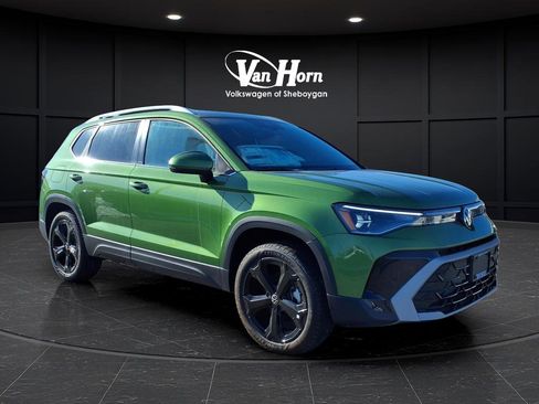 New 2025 Volkswagen Taos SEL image 51