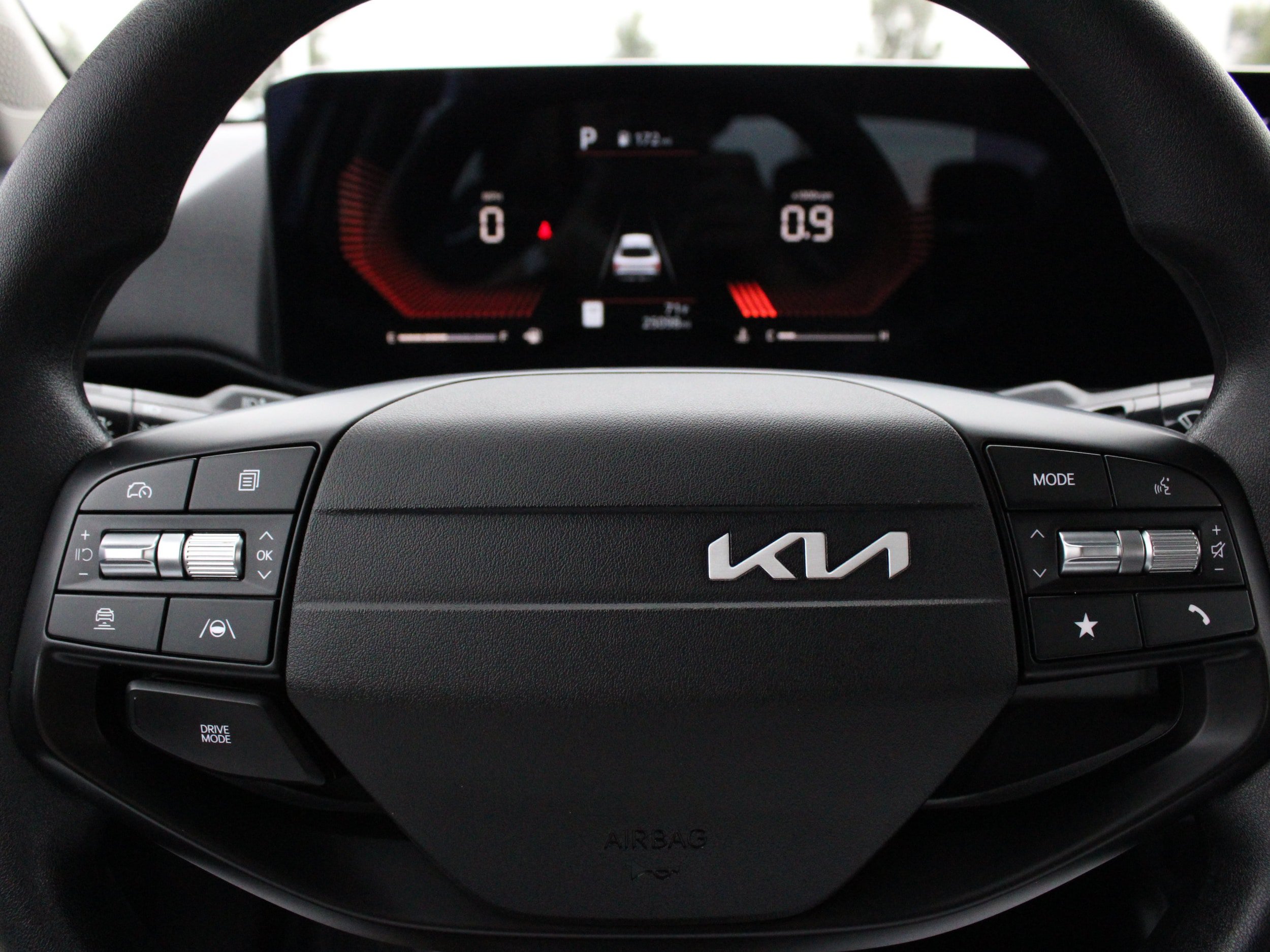 Used 2025 Kia K4 FWD image 15